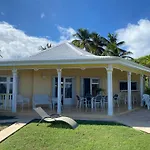 Villa Ti Bomb Et Villa Chadeck
