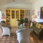Villa Ti Bomb Et Villa Chadeck